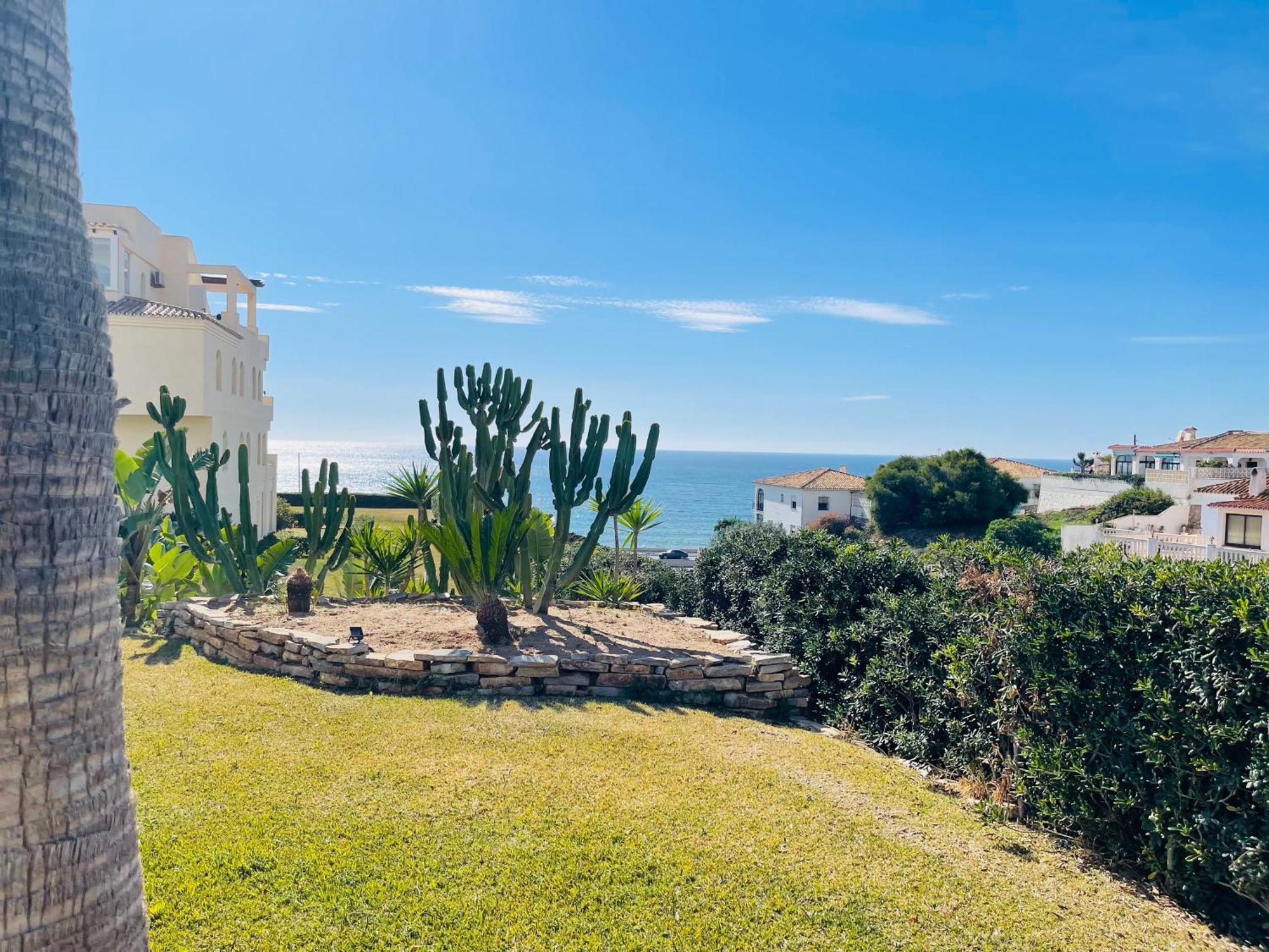 La Cala Gorgeous 2 Bedroom Apartment With Stunning Gardens, Pools And Sea Views El Faro 외부 사진
